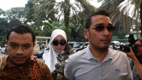 Terungkap Dalang di Balik Foto Tanpa Busana Firza, Ahli Pidana Sebut Dugaan Nama ini