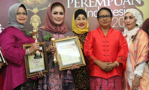Wali Kota Tegal Sabet Penghargaan dalam Ajang Anugerah Perempuan Indonesia