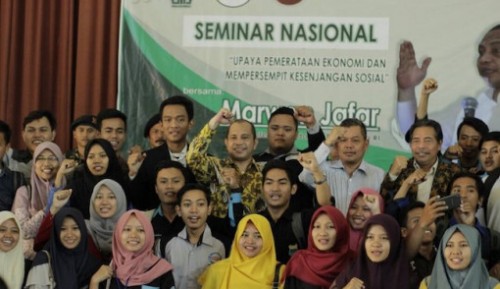 Pekerja Berpendidikan SD di Jateng Masih Tinggi, Marwan Jafar Tawarkan Solusi