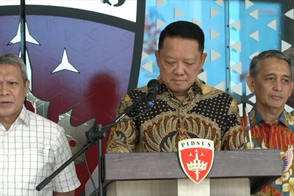 Mantan Jaksa Agung Febrie Adriyansah, di Tahan Setelah di Priksa